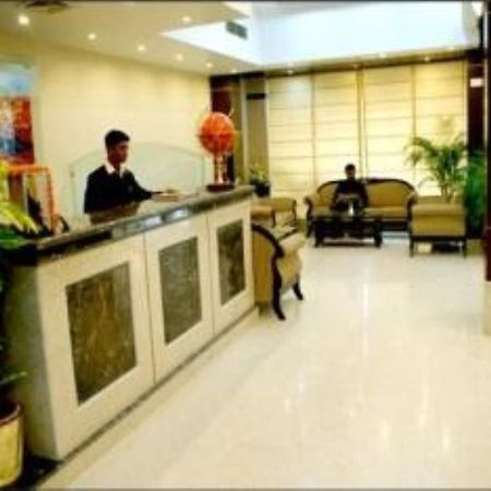 Hotel New Temples Town Varanasi Exterior photo